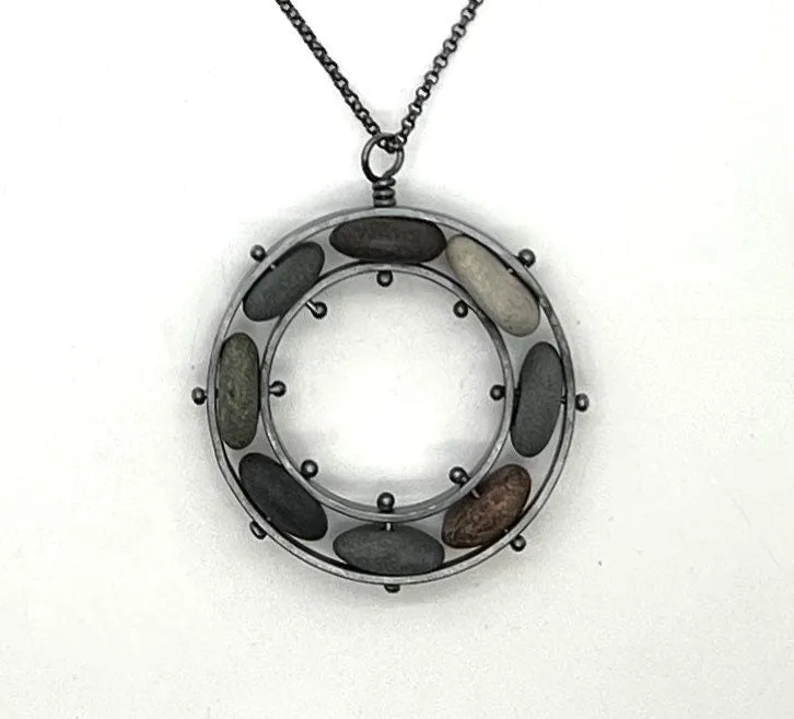 Bearing Rock Necklace