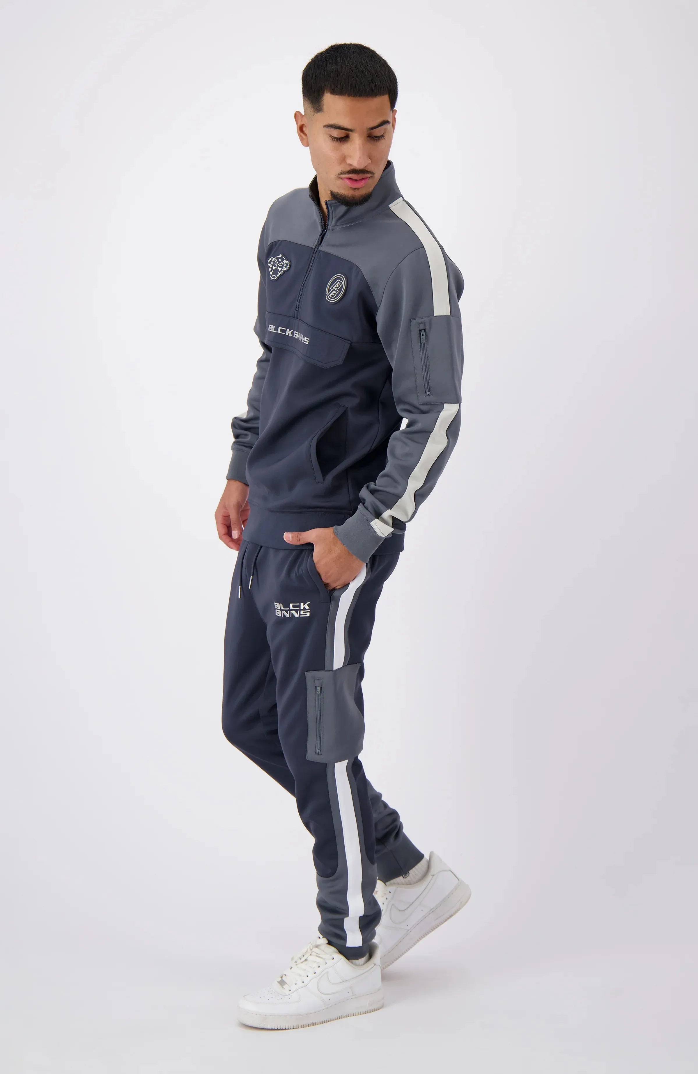 Black Bananas Rumble Tracktop