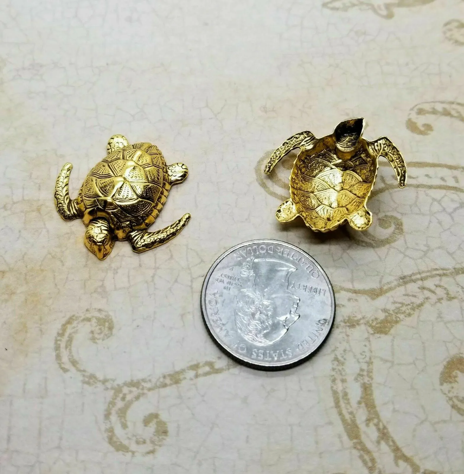 Brass Sea Turtle Stampings x 2 - 3287RAT.