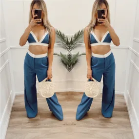 Crop top celeste (no incluye pantalón)