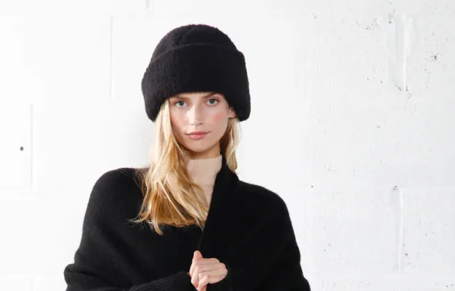 Faux Shearling Crown Hat | Black