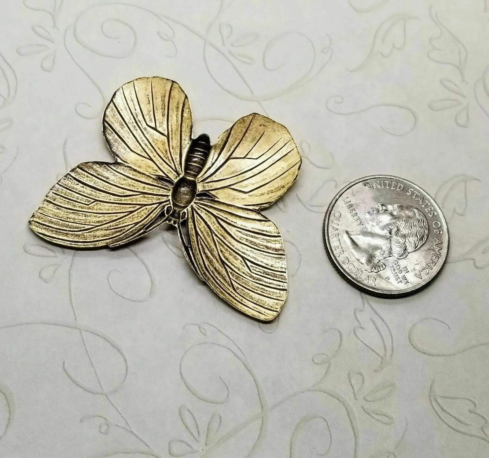 Large Brass Butterfly Stamping x 1 - 7356GB.