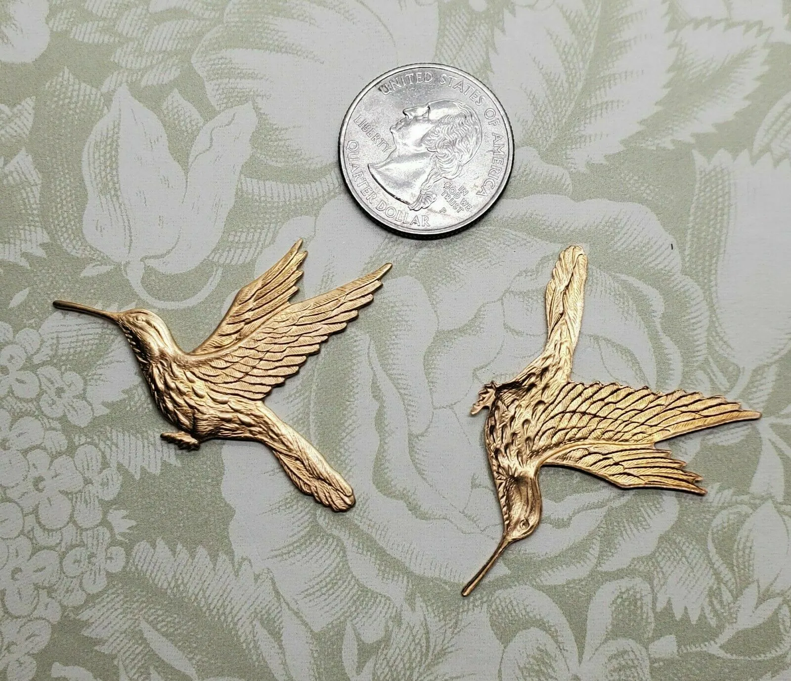 Large Brass Hummingbird Stamping - 06766NRGB.