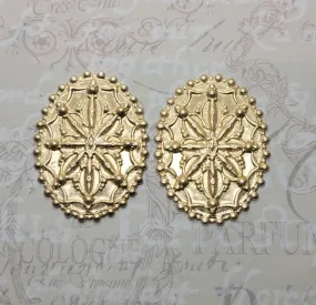 Large Ornate Brass Oval Embellishment Findings x 2 - 6954NPRAT