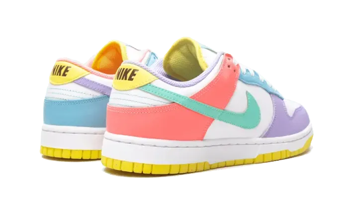 Nike Dunk Low SE Easter