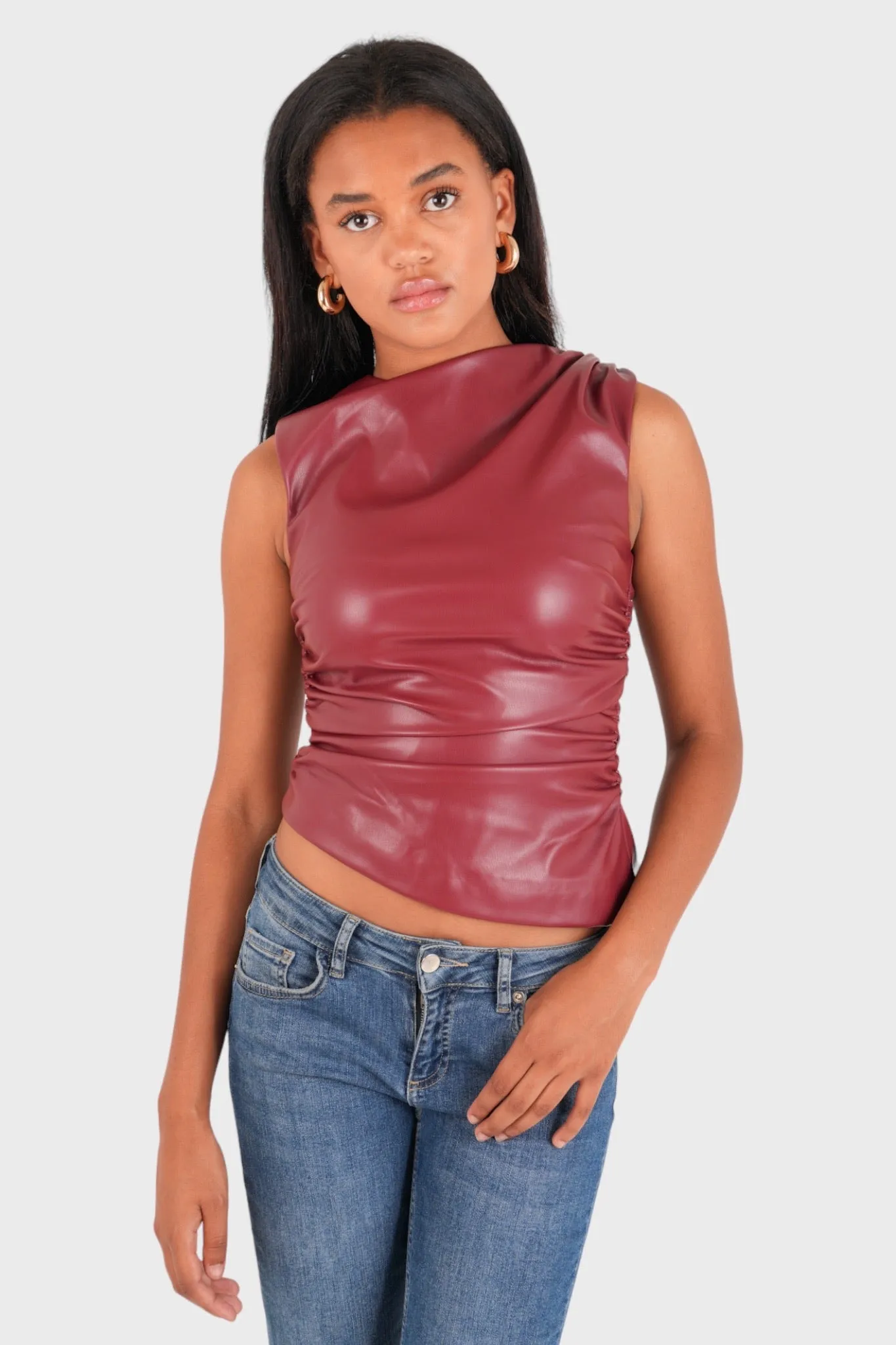 "Classy" leather top red