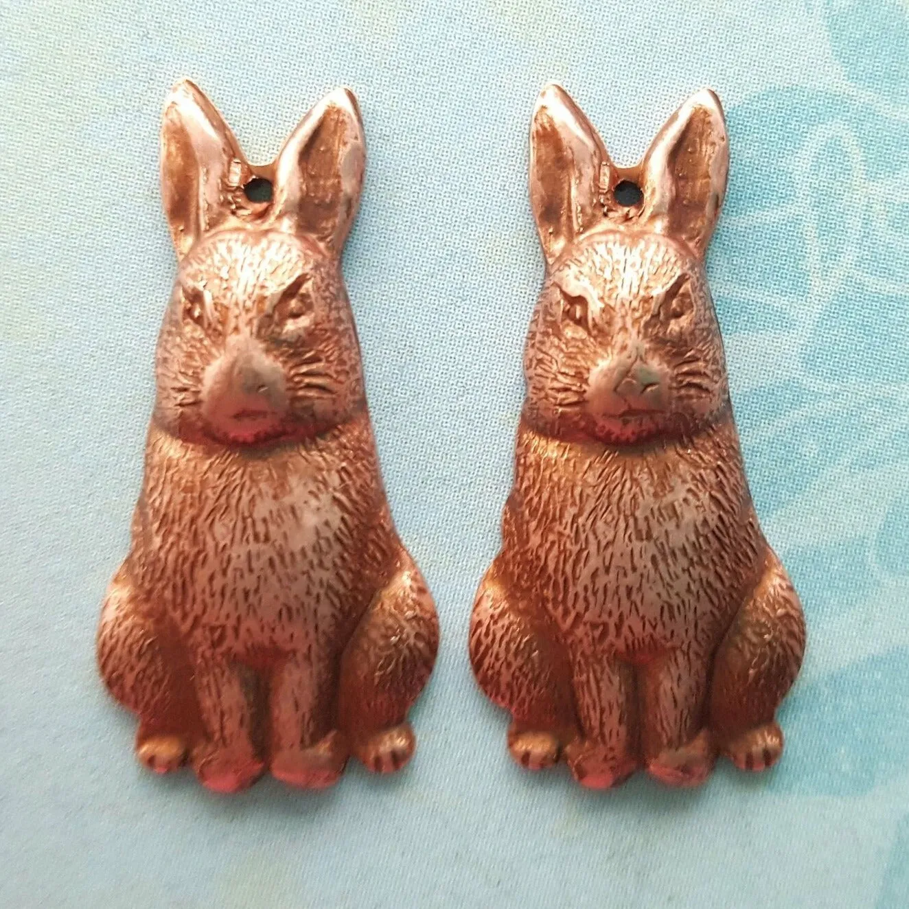 Small Brass Bunny Rabbit Charms x 2 - 07031GB.