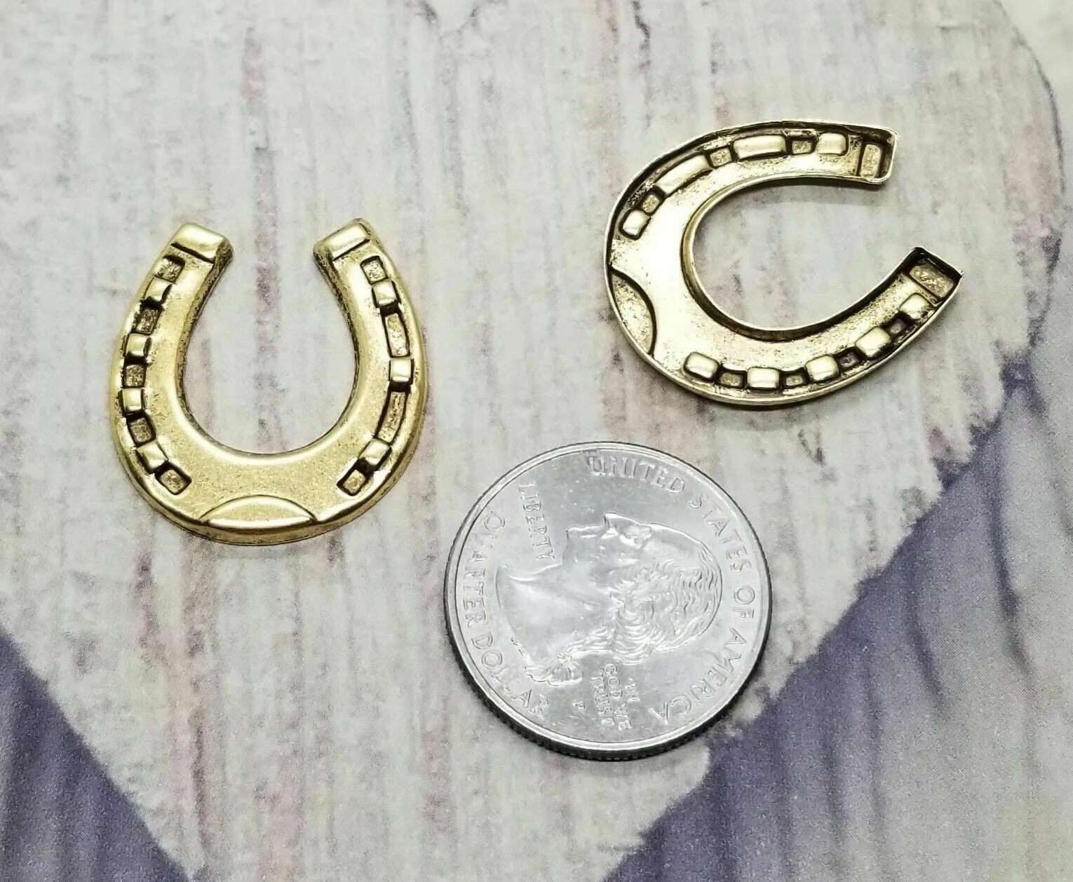 Small Brass Horseshoe Stampings x 2 - 3331RAT.