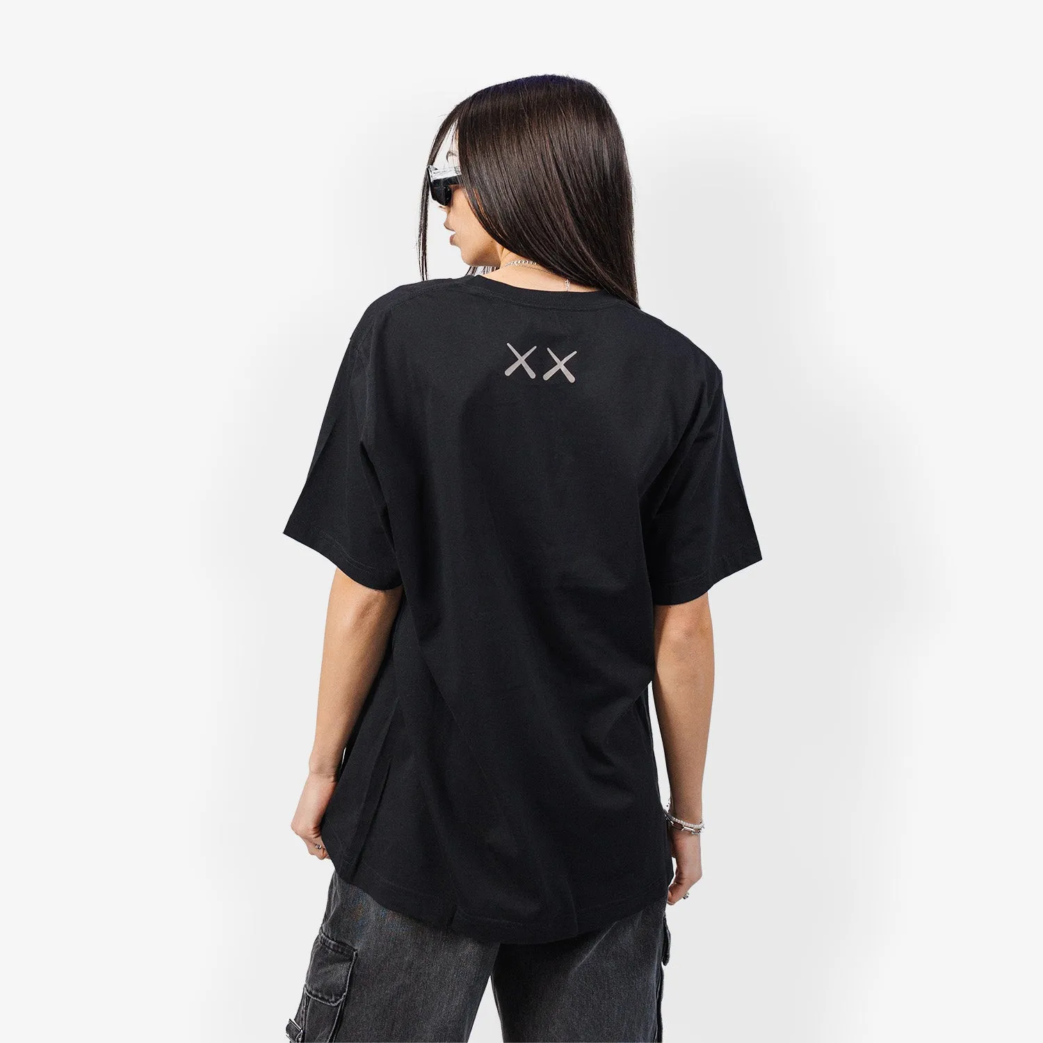 Tricou KAWS x Uniqlo Negru