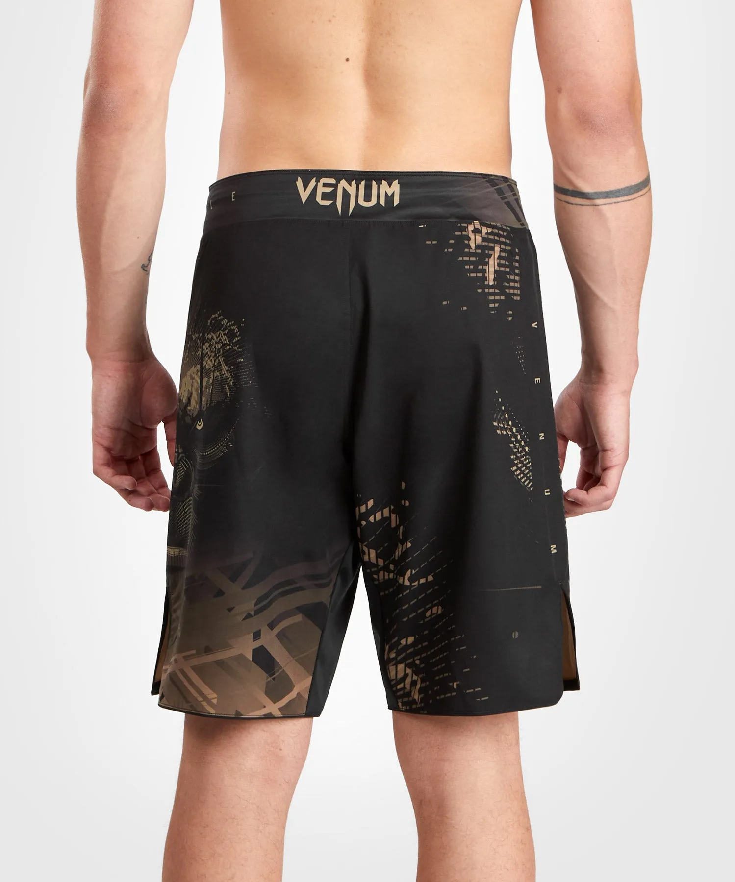 Venum Gorilla Jungle Fightshort - Black/Sand