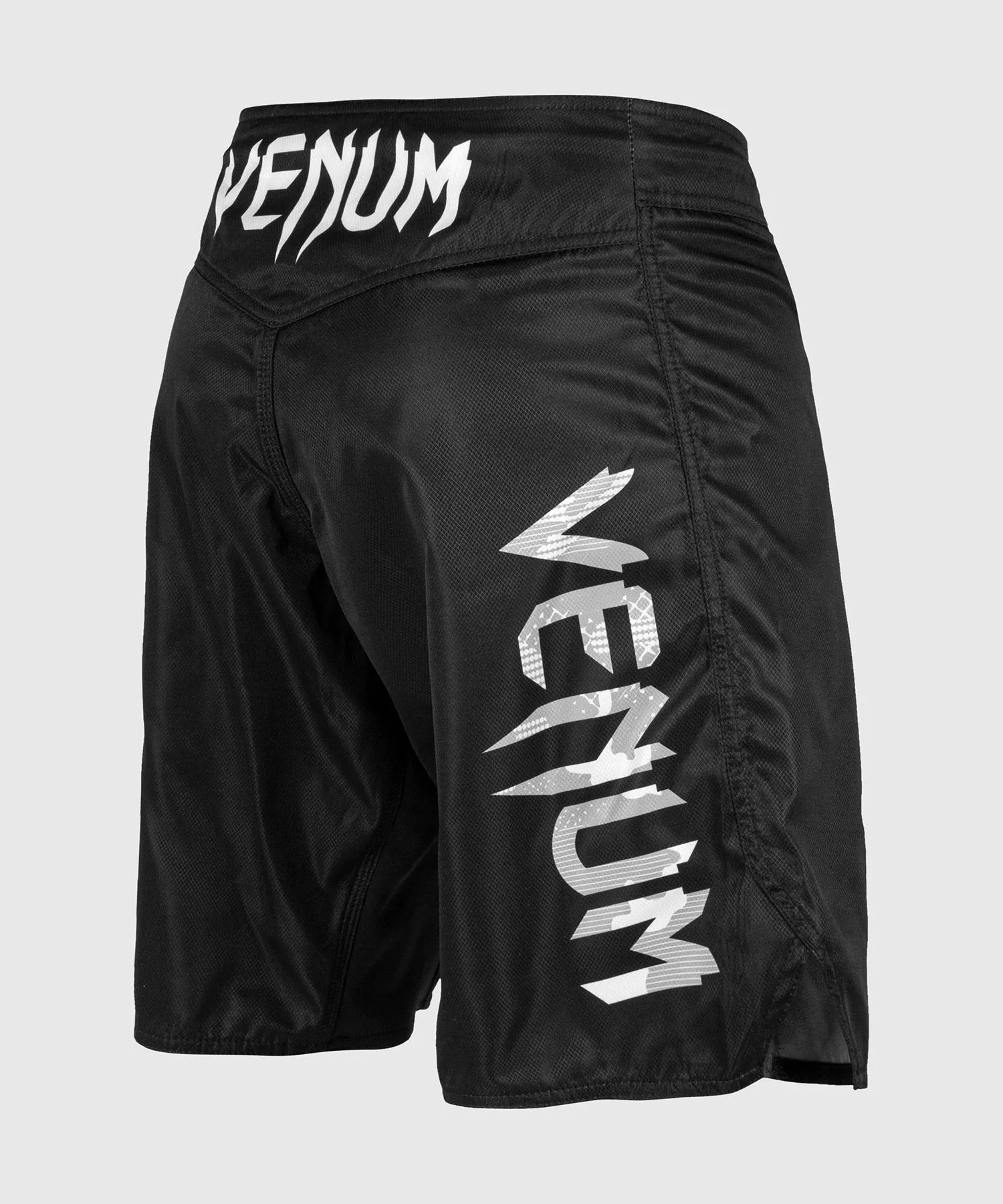 Venum Light 3.0 Fightshorts - Black/White Camo