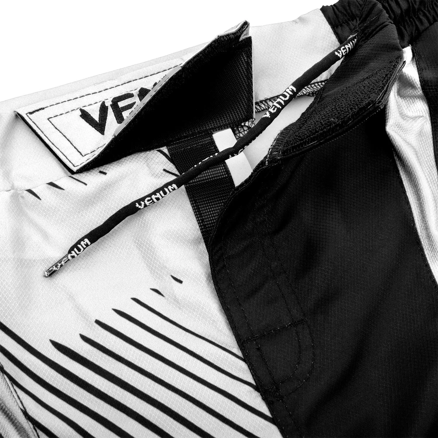 Venum NoGi 2.0 Fightshorts - Black/White